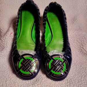 TORY BURCH Ballet Flats Deep Navy Blue w/Green Patent Leather - Size 6.5